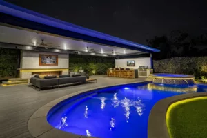 Custom pool builders in Orange County